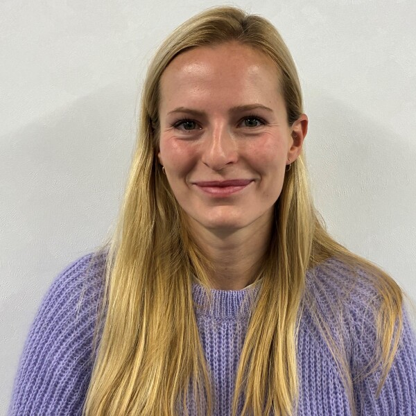 Dr Abigail Nicolson